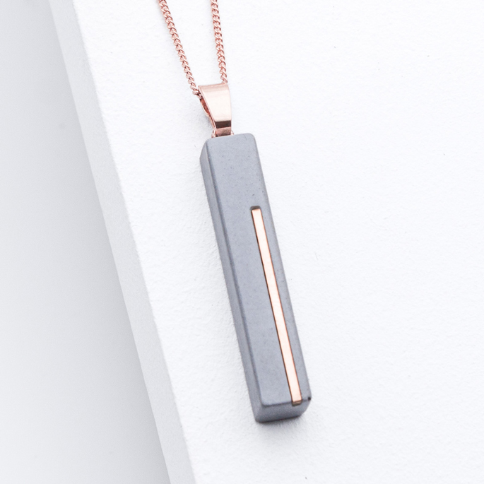 Betonschmuck von Studio 4L. Kette C2 Rosé.