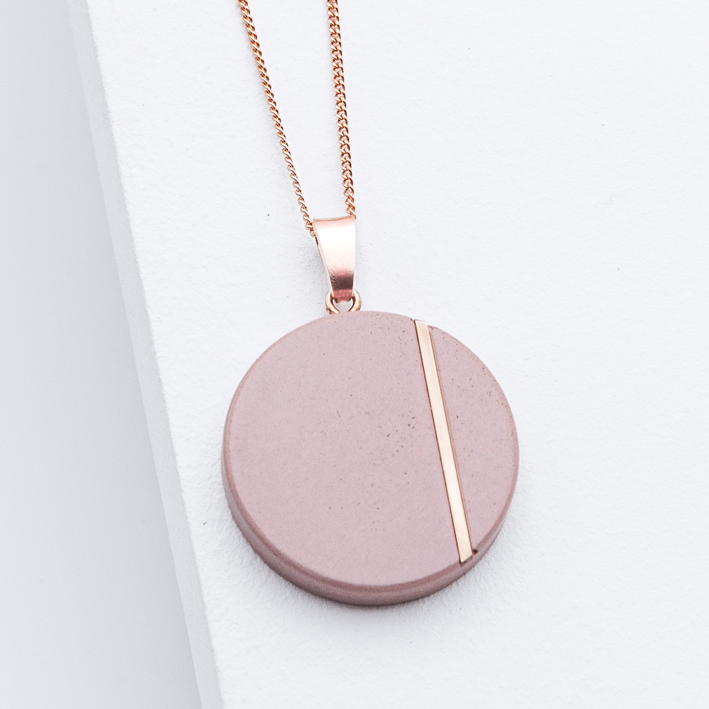 Studio 4L. Betonschmuck Kette R1 Rosé Blush.